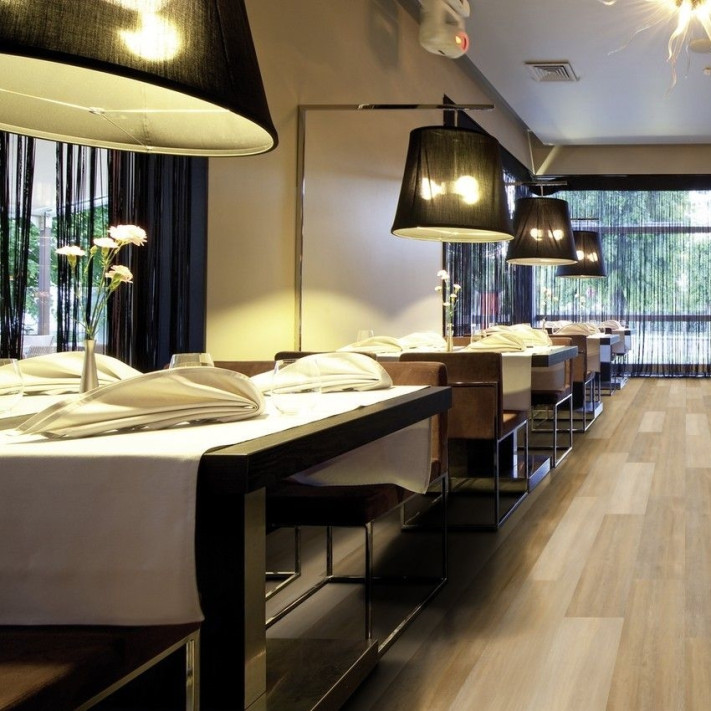 Виниловый пол WINEO - MLD00120 - 400 Wood Eternity Oak Brown замок Виниловый пол WINEO - MLD00120 - 400 Wood Eternity Oak Brown замок