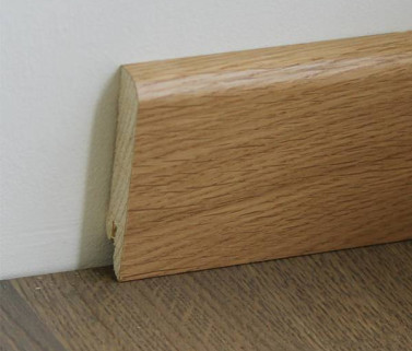 Деревянный плинтус Pedross Oak Varnished (70мм)
